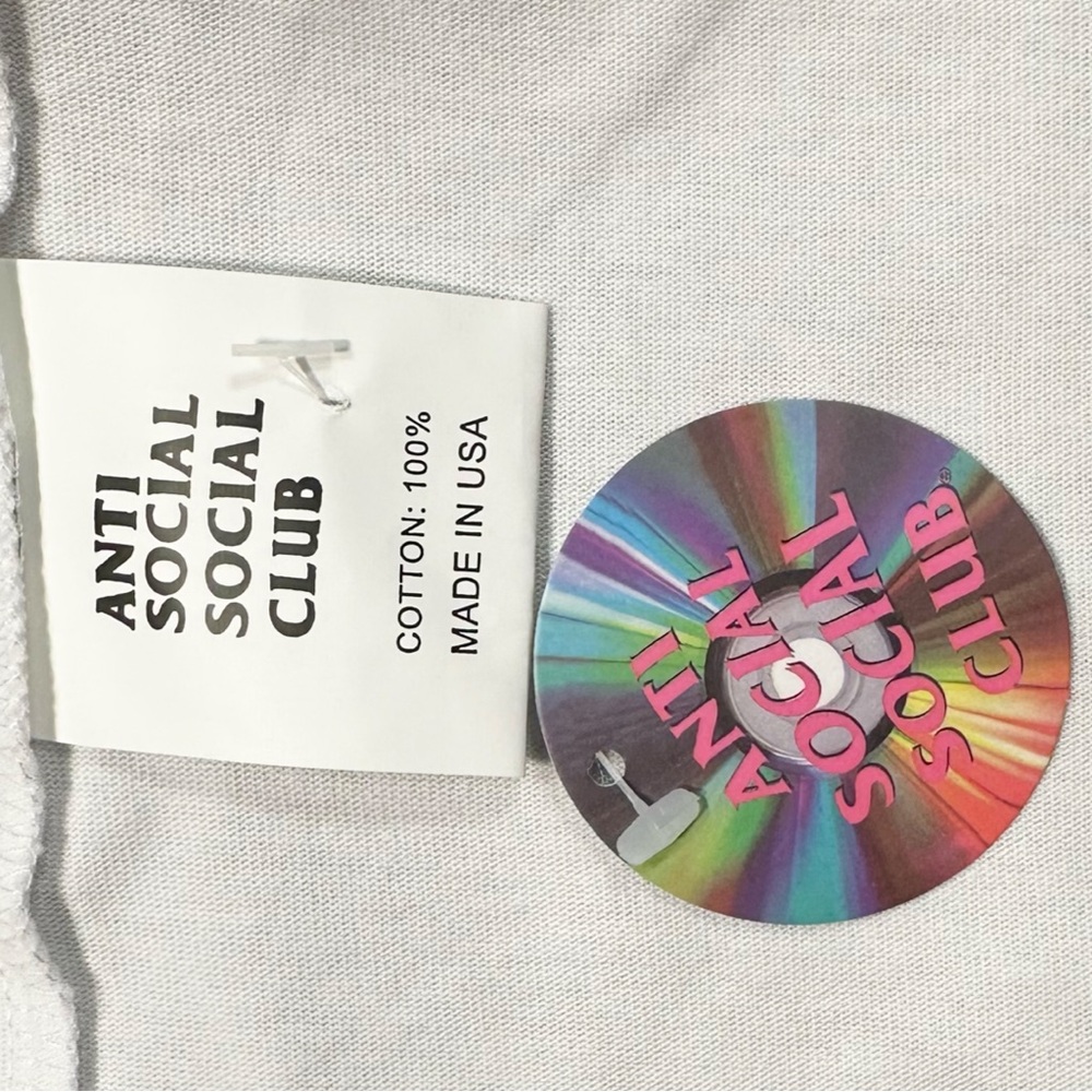 Anti Social Social Club T-Shirt - Picture 3 of 5